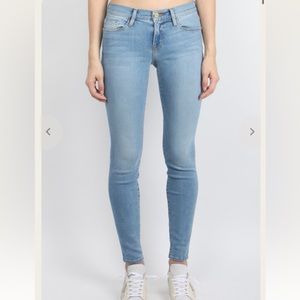 Frame Le Skinny de Jeanne Jeans